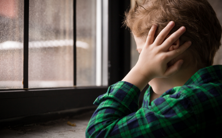 Autismo: diferencias entre estereotipias y manierismos