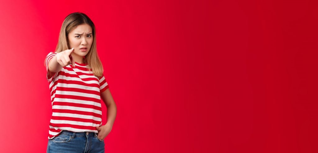 Detección de relaciones tóxicas en consulta online con Ana Serrano Psicóloga